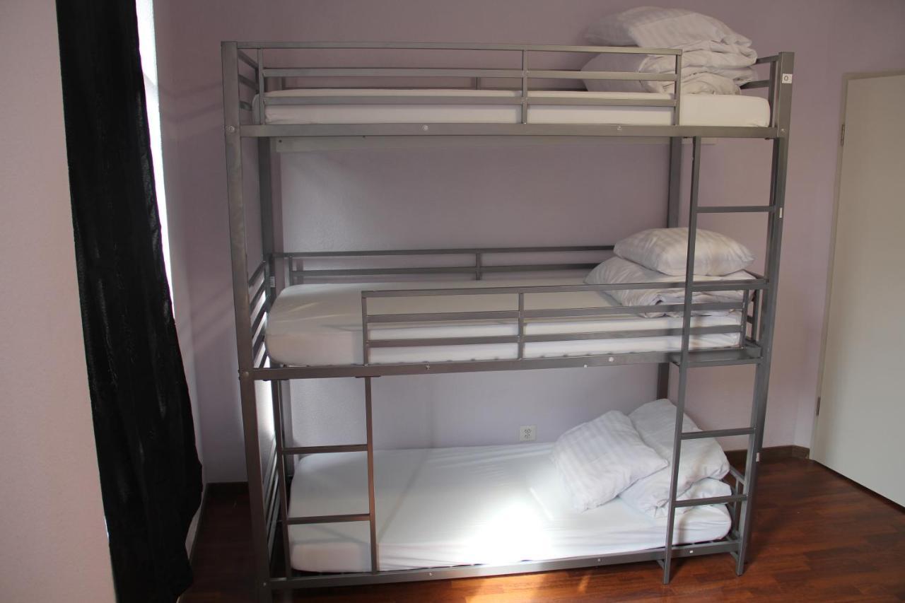 Stay2Night City Center Hostel チューリッヒ エクステリア 写真